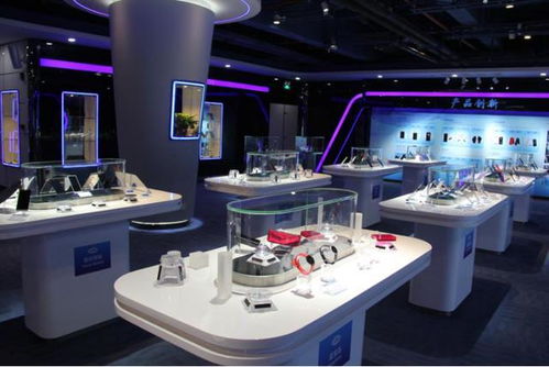 從“制造”到“智造” 藍(lán)思科技以“軟硬兼施”戰(zhàn)略引領(lǐng)電子科技跨越發(fā)展